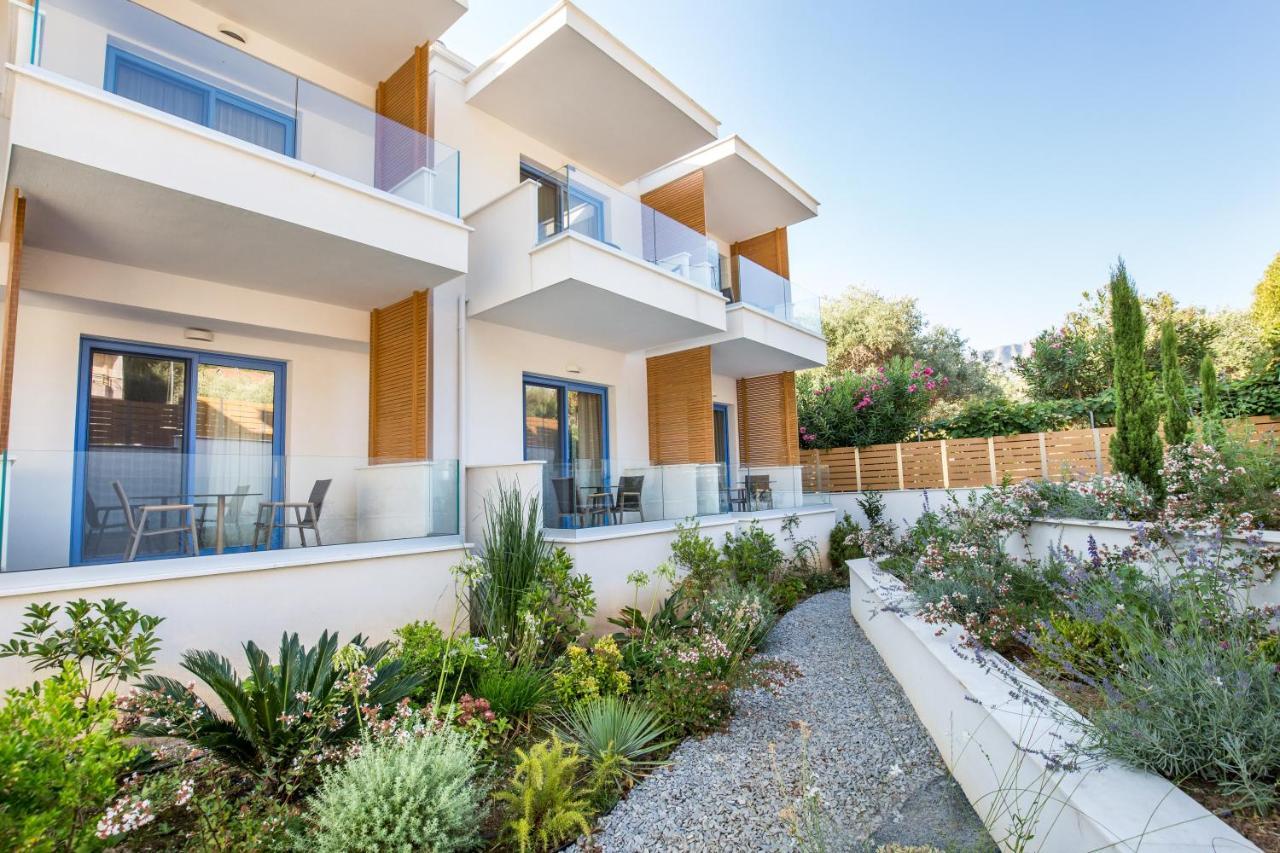 Euphoria Boutique Hotel Chrysi Ammoudia ภายนอก รูปภาพ