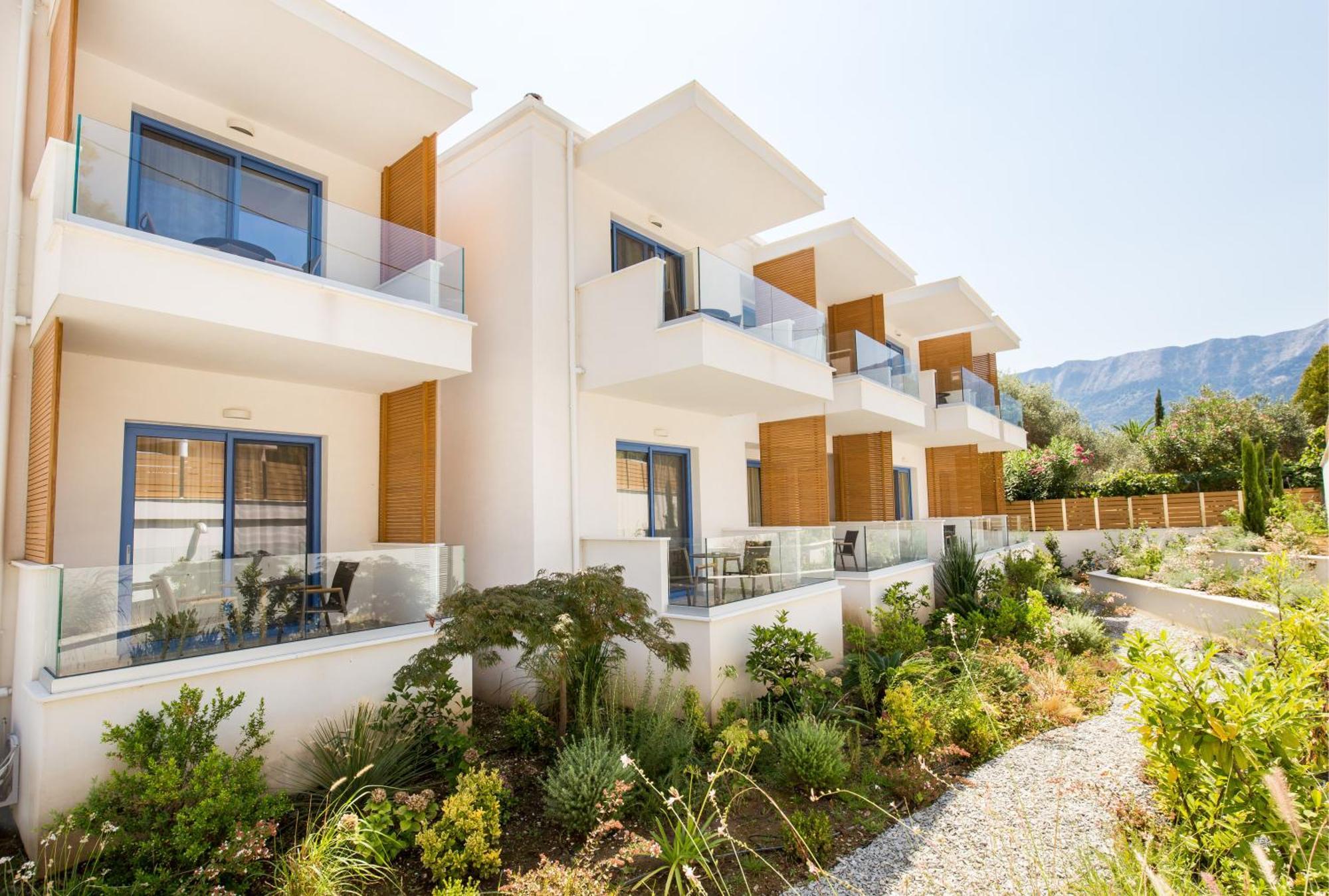 Euphoria Boutique Hotel Chrysi Ammoudia ภายนอก รูปภาพ